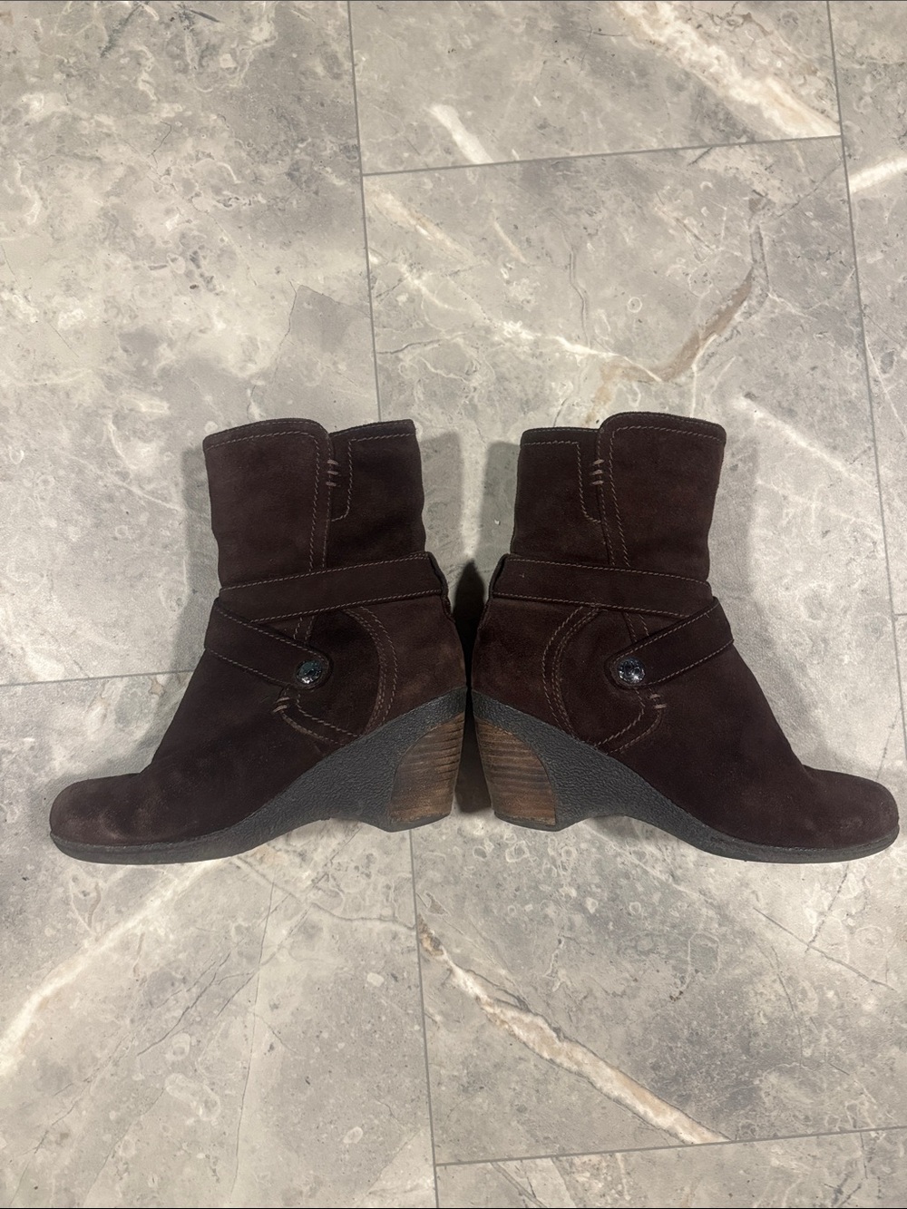 Blondo Dark Brown Suede Wedge Ankle Booties